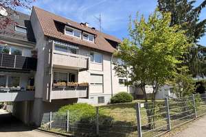 Gemütliche Dachgeschosswohnung mit Blick ins Grüne - sofort verfügbar – 70329 Hedelfingen (Ortsteil), Stuttgart – Vorschaubild 2
