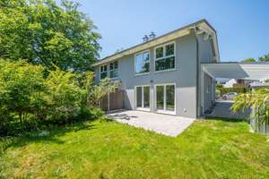 AIGNER - Neuwertige Doppelhaushälfte in KfW55-Standard im idyllischen Waldtrudering – Die vollständige Adresse der Immobilie erhältst du vom Anbieter., 81827 Waldtrudering, München – Vorschaubild 1