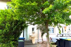 + Bezugsfrei ab sofort + Praktisch geschnittenes Zweifamilienhaus auf dem Venusberg – Bonn – Vorschaubild 1
