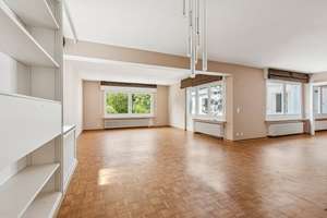 Hochwertiges Einfamilienhaus mit großem Garten und Garage in guter Lage von Bonn-Röttgen – Die vollständige Adresse der Immobilie erhältst du vom Anbieter., 53125 Röttgen, Bonn – Vorschaubild 5