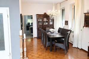 Schönes 2-3 Familienhaus in Solingen-Höhscheid. Ideal für Wohnen, Arbeiten oder als Kapitalanlage – Die vollständige Adresse der Immobilie erhältst du vom Anbieter., 42655 Burg/Höhscheid, Solingen – Vorschaubild 2