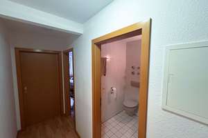 „Zentral gelegenes 2-Zimmer-Apartment mit französischem Balkon in Stuttgart-Mitte“ – Die vollständige Adresse der Immobilie erhältst du vom Anbieter., 70178 Rathaus, Stuttgart – Vorschaubild 5