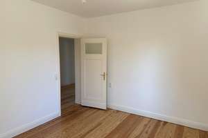großzügige Wohnung in denkmalgeschütztem Haus in Kiel Holtenau – Die vollständige Adresse der Immobilie erhältst du vom Anbieter., 24159 Holtenau, Kiel – Vorschaubild 12
