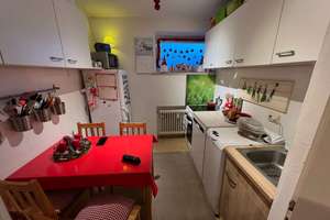 Gepflegte, vermietete 3 Zimmerwohnung mit tollem Ausblick – Die vollständige Adresse der Immobilie erhältst du vom Anbieter., 81827 Waldtrudering, München – Vorschaubild 6