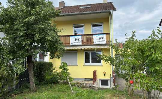 Reihenendhaus mit Garage in Reutlingen