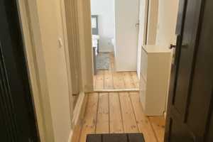 Furnished Flat! Neu möbliertes Single-Apartment im gepfl. Altbau am Tempelhofer Feld – Warthestraße 16, 12051 Berlin – Vorschaubild 8
