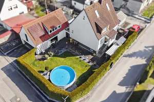 RESERVIERT - Einfamilienhaus mit Einliegerwohnung in Augsburg-Lechhausen – Die vollständige Adresse der Immobilie erhältst du vom Anbieter., 86165 Lechhausen-Ost, Augsburg – Vorschaubild 1