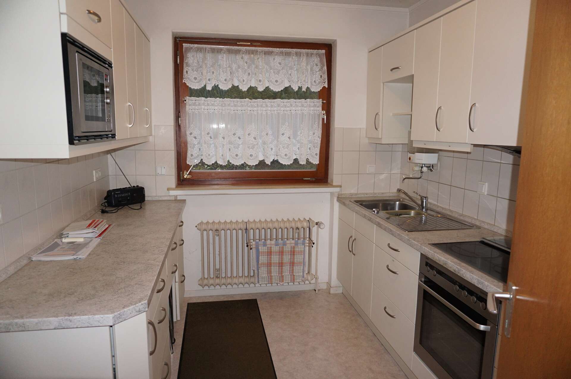 Immobilie in Guxhagen - Attraktives Zweifamilienhaus in ruhiger, naturnaher Lage. Keine Käuferprovision! - Bild 12