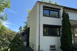 Charmantes Reihenendhaus auf kleinem Grundstück – Die vollständige Adresse der Immobilie erhältst du vom Anbieter., 22527 Stellingen, Hamburg – Vorschaubild 2