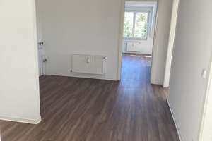 Top sanierte 2 Zimmer Dachgeschosswohnung Berlin Karow mit Balkon ab sofort! – Forkenzeile 7, 13125 Karow, Berlin – Vorschaubild 5