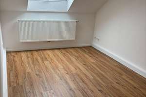 Kernsanierte Dachgeschosswohnung  in Alt-Heerdt - ruhig und 400m zum Rhein – Alt-Heerdt 26, 40549 Heerdt, Düsseldorf – Vorschaubild 13
