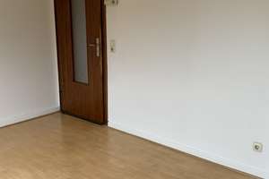 helle Dachgeschosswohnung mit Südbalkon und Blick ins Grüne an ruhigen Mieter mittleren Alters – Die vollständige Adresse der Immobilie erhältst du vom Anbieter., 52066 Burtscheider Abtei, Aachen – Vorschaubild 16