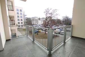 Sonnige Altbauwohnung mit Südbalkon und praktischem Keller – Kontakt: 0172-3261193 – Die vollständige Adresse der Immobilie erhältst du vom Anbieter., 10179 Mitte (Ortsteil), Berlin – Vorschaubild 2