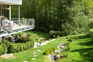 LICHTERFÜLLTES ARCHTEKTENHAUS MIT TRAUMHAFT SCHÖNEM GARTEN * RESERVIERT * – Die vollständige Adresse der Immobilie erhältst du vom Anbieter., 94505 Bernried – Vorschaubild 11