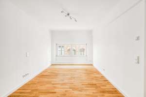 Hochwertige Maisonettewohnung mit Garten & Wasserblick im Herzen Berlins – Die vollständige Adresse der Immobilie erhältst du vom Anbieter., 10179 Mitte (Ortsteil), Berlin – Vorschaubild 6