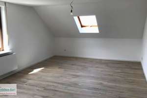 ZWEIFAMILIENHAUS MIT GARAGEN UND GARTEN BEI ORSCHOLZ – Die vollständige Adresse der Immobilie erhältst du vom Anbieter., 66693 Mettlach – Vorschaubild 12