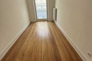 Schöne frisch sanierte 3,5 Zi.-Altbauwohnung mit Holzdielen, EBK und Balkon – Talstr. 25, 20359 Hamburg – Vorschaubild 10