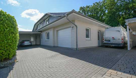 Bild von 6534 - Mehr Raum zum Leben – 7-Zimmer-Wohntraum mit Sauna, Garten & Stil