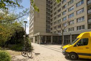 2-Zimmer-Wohnung Nähe Freizeitforum Marzahn – Raoul-Wallenberg-Straße 42, 12679 Marzahn, Berlin – Vorschaubild 2