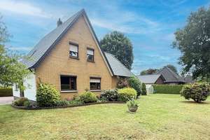Charmantes Einfamilienhaus mit großem Garten und Wintergarten in Saterland – Sedelsberg-Heselberg – Die vollständige Adresse der Immobilie erhältst du vom Anbieter., 26683 Saterland – Vorschaubild 5