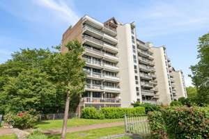 Wohnkomfort auf höchstem Niveau: Modernisierte 3-Zimmer-Wohnung mit 2 Balkonen, Aufzug & Tiefgarage – Die vollständige Adresse der Immobilie erhältst du vom Anbieter., 50858 Weiden, Köln – Vorschaubild 17