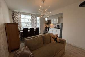 Pracht Immobilien- Schöne, möblierte 2 Zimmerwohnung im Herzen der Stadt – Die vollständige Adresse der Immobilie erhältst du vom Anbieter., 40210 Stadtmitte, Düsseldorf – Vorschaubild 4