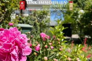 Charmantes Ein- bis Zweifamilienhaus mit idyllischem Garten – Die vollständige Adresse der Immobilie erhältst du vom Anbieter., 75392 Deckenpfronn – Vorschaubild 1