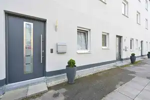 Aufgeteiltes Apartmenthaus! 24 Wohnungen, ideal für möblierte Vermietung! Leerstand 14 Wohnungen! – München – Vorschaubild 17