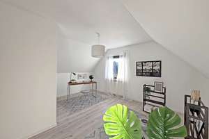 Reinfeld - mod. 6 Zimmer Doppelhaus in ruhiger Sackgassenlage - ideal für die Familie – Die vollständige Adresse der Immobilie erhältst du vom Anbieter., 23858 Reinfeld (Holstein) – Vorschaubild 20