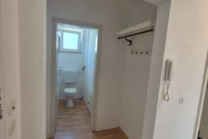 Zentral, ruhig, lichtdurchflutet: 3,5-Zimmer-Wohnung in Heilbronn, Garage, Keller, Nähe Pfühlpark – Schubartstraße 25, 74076 Heilbronn, Heilbronn – Vorschaubild 20