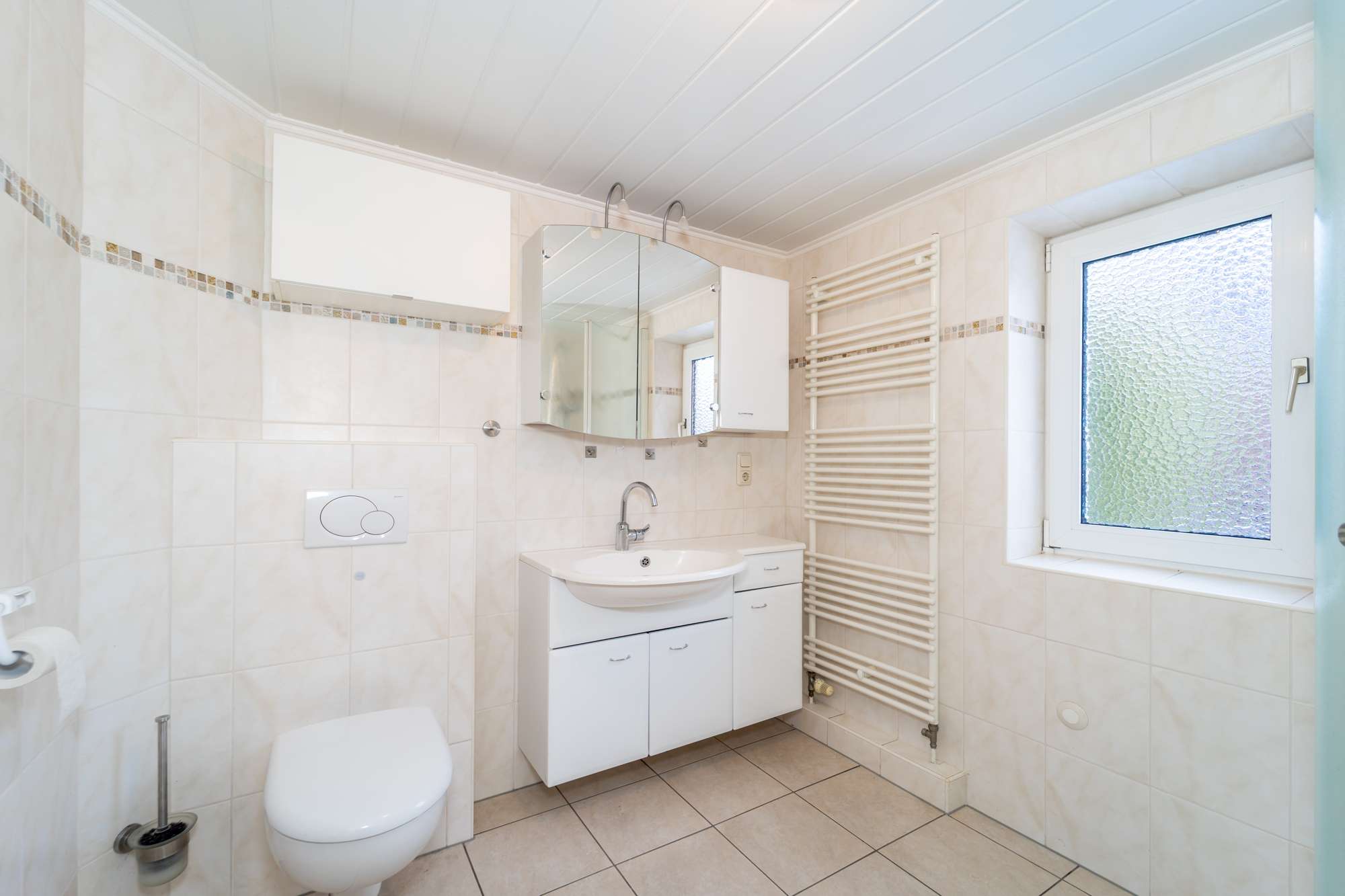 Immobilie in Westerrönfeld - Solide Investition in die Zukunft – Gepflegtes Haus in gefragter Wohnlage - Bild 13