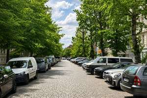 Kollwitzkiez: möblierte 2-Zimmer-Altbauwohnung mit Wohnküche & Südost-Balkon – provisionsfrei – Straßburger Straße 19, 10405 Prenzlauer Berg, Berlin – Vorschaubild 25
