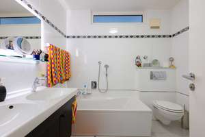 Property thumbnail 36