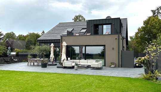 Bild von REPRÄSENTANZ & HIGH-TECH IN ISERNHAGEN:
KFW40-HAUS DER EXTRAKLASSE - FÜR HOHE WOHNANSPRÜCHE