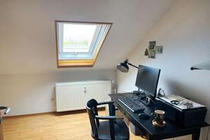 Mainz-Oberstadt, 3-Zimmer-Dachgeschosswohnung, in Kürze frei verfügbar – Die vollständige Adresse der Immobilie erhältst du vom Anbieter., 55131 Oberstadt, Mainz – Vorschaubild 3