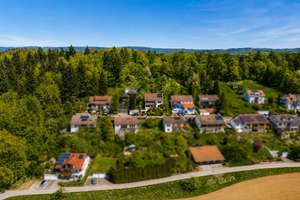 Wohnen am Waldrand: Bezugsfreies 1–2-Familienhaus in ruhiger Lage mit Fernblick bis zum Bodensee – Die vollständige Adresse der Immobilie erhältst du vom Anbieter., 88690 Uhldingen-Mühlhofen – Vorschaubild 4