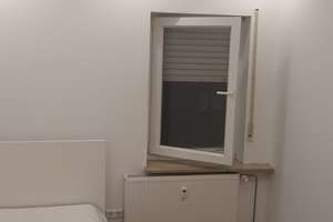 WG-Zimmer in Wohngemeinschaft mit Einbauküche und Aufzug – Markgrafenstraße 1, 90459 Gugelstraße, Nürnberg – Vorschaubild 4