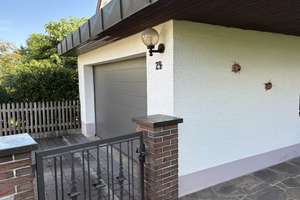 Charmantes Familienrefugium mit Potenzial und gut nutzbarer Grundstücksgröße – Puccinistraße 24, 86199 Bergheim, Augsburg – Vorschaubild 2