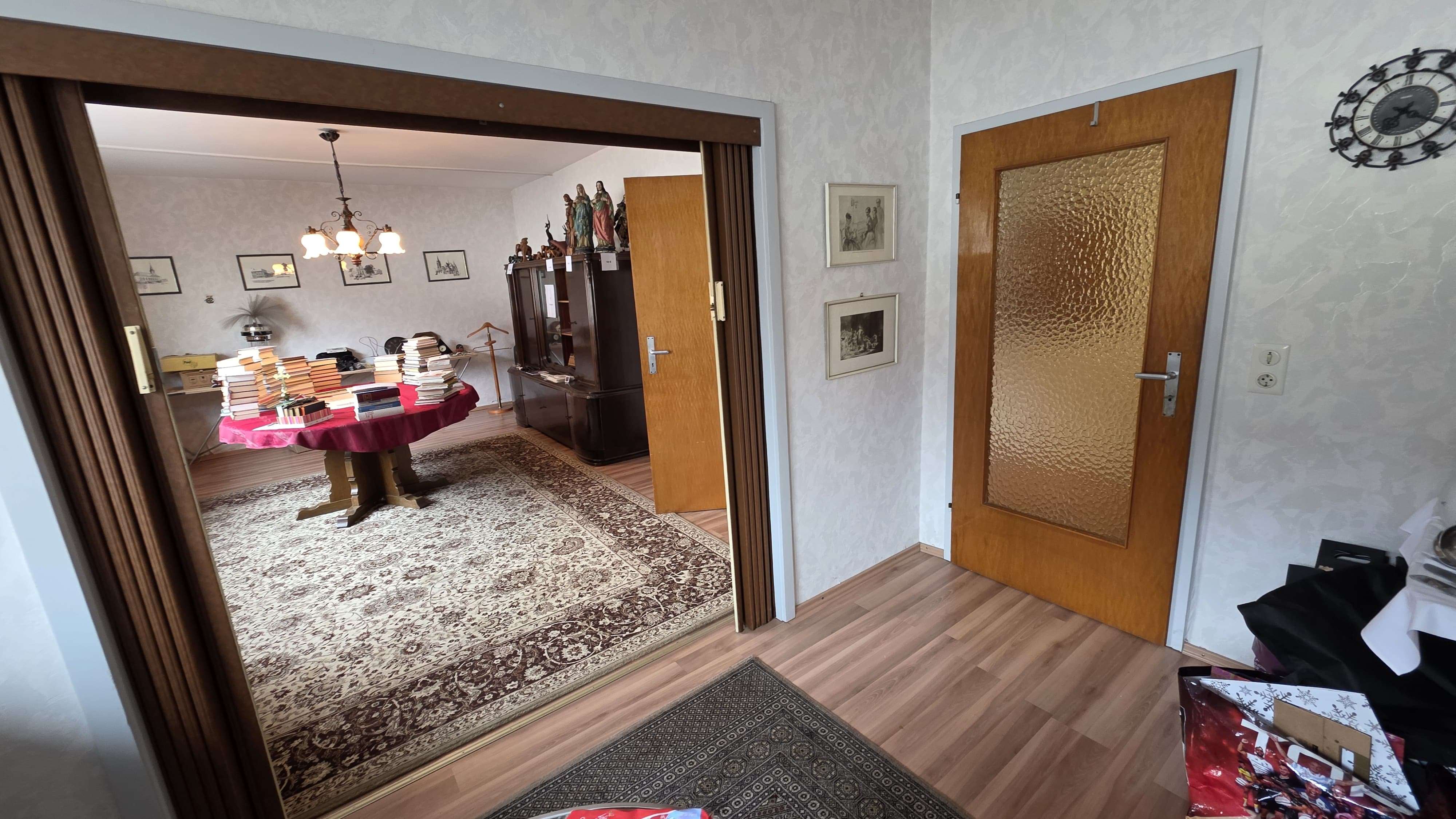 Immobilie in Philippsburg - 1-2 Familienhaus mit gutem Raumangebot und großen Garagentrakt der ideal für Hobbyhandwerker ist - Bild 59