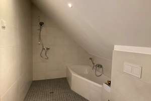 Schöne Dachgeschosswohnung in aufwendig saniertem Altbau zu vermieten – Brotstraße 26, 54290 Mitte/Gartenfeld, Trier – Vorschaubild 10