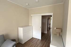 ***Modernisierte 1-Raum-Wohnung mit Balkon & Einbauküche – Plagwitz*** – Lauchstädter Straße 28, 4229 Plagwitz, Leipzig – Vorschaubild 3