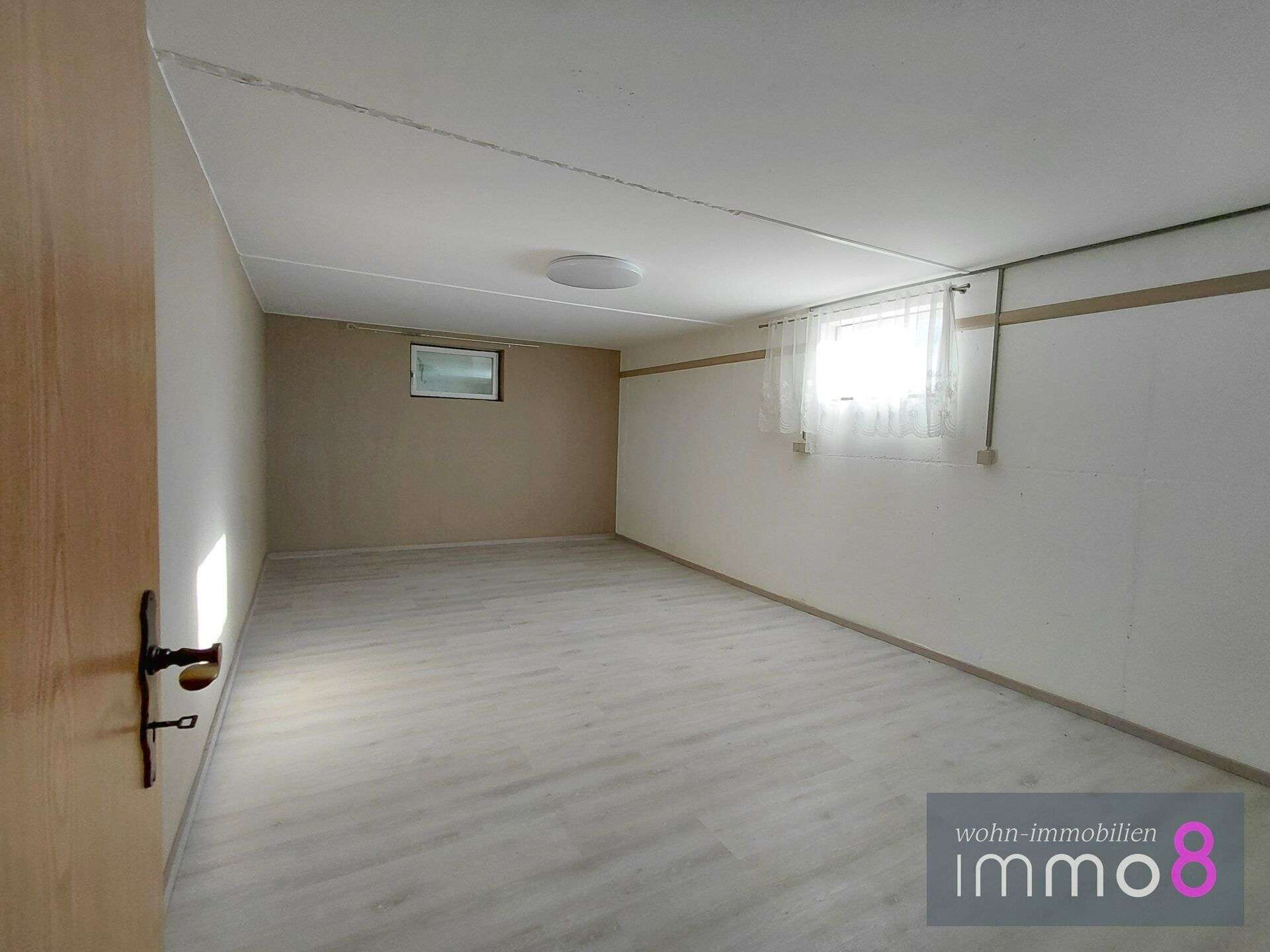 Immobilie in Karlskron - Natur pur bei Ingolstadt - Ruhige DG-Wohnung mit 3 Zimmern - Bild 10