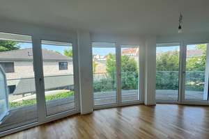 Direkt an der Dahme: 2-Zimmer-Wohnung mit großer Terrasse und traumhaftem Wasserblick – Dahmestraße 15q, 12527 Grünau, Berlin – Vorschaubild 8