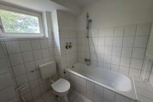 Geräumige Vierzimmerwohnung mit Balkon in Rudow - WBS erforderlich ! – Neuköllner Str. 304, 12357 Rudow, Berlin – Vorschaubild 9