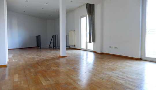 Bild von 🏡 Schickes Mehrfamilienhaus mit Baureserve in guter Lage 💼