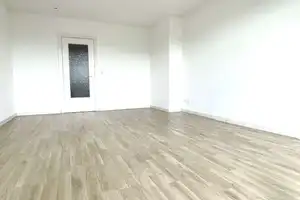Reserviert- Schöne, sanierte 1-Zimmer-Wohnung in zentraler Lage - courtagefrei – Grevenweg 32, 20537 Hamburg – Vorschaubild 3