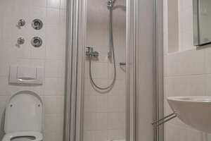Helle 1-Zimmerwohnung mit Balkon, EBK, Stellplatz in Fellbach, S-Bahn Nähe – Pestalozzistraße 94, 70736 Fellbach – Vorschaubild 10