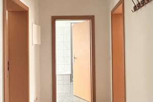 Attraktive 2-Zimmerwohnung mit Küche, Balkon und Stellplatz in zentrumsnaher Lage! – Friedrich-Engels-Straße 6, 99086 Johannesvorstadt, Erfurt – Vorschaubild 5