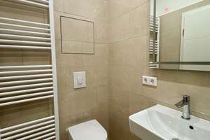 Großzügige DG-Wohnung - neu saniert – Falkenhagener Str. 57, 13585 Spandau (Ortsteil), Berlin – Vorschaubild 10