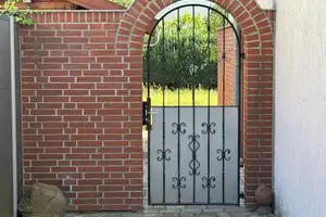 Familienfreundliches, gepflegtes Reihenendhaus!  Schöner Garten, eigene Garage... – Bremen – Vorschaubild 2